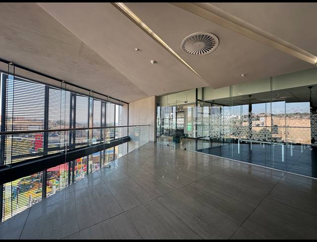 488M² OFFICE TO LET IN CENTURION CENTRAL